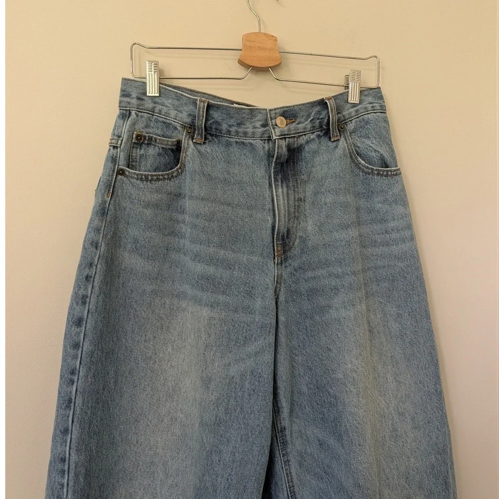 KBD by Kahlana Barrel Leg Jeans Light Wash Vintage Wash O-Ring Baggy - Picture 3 of 7